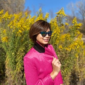 Meet your Posher, Posh